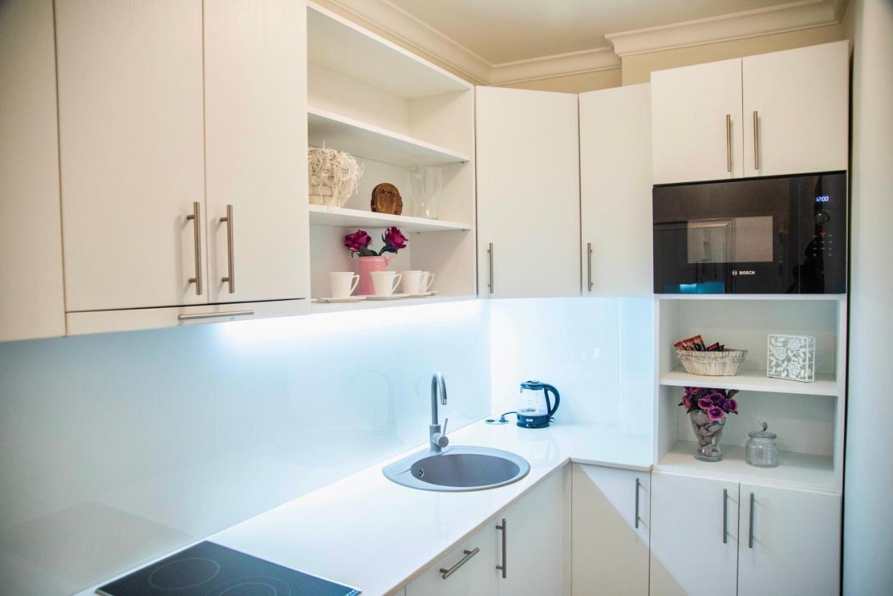 Apartment Drop In